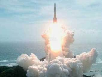 Китайская ракета-носитель со спутником "Симон Боливар". Фото с сайта www.venezuela.org.cn Китайская ракета-носитель со спутником "Симон Боливар". Фото с сайта www.venezuela.org.cn