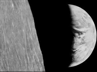     .  Lunar Orbiter 1966 ,  NASA 2008 