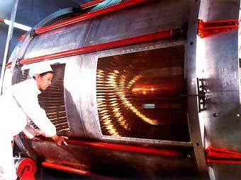 Детекторы ускорителя в процессе настройки. Снимок китайского института физики высоких энергий, ihep.ac.cn Детекторы ускорителя в процессе настройки. Снимок китайского института физики высоких энергий, ihep.ac.cn