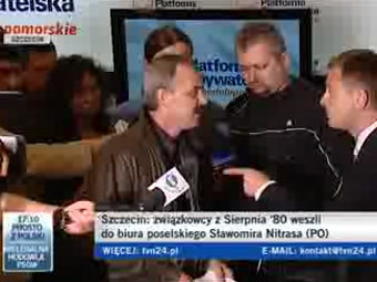   " '80"   " ".   TVN24