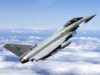 Eurofighter Typhoon.    www.aviationspectator.com