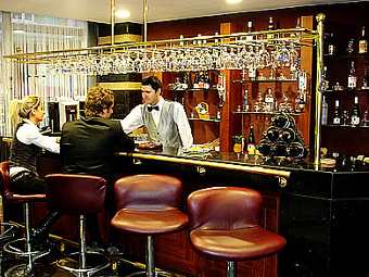   Riva  .    rivahotel.com.