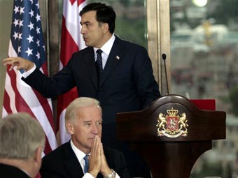     .  ©AP