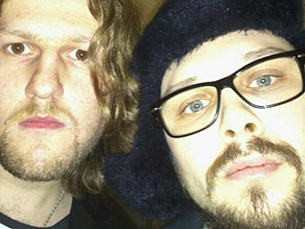   ()      "".      Facebook